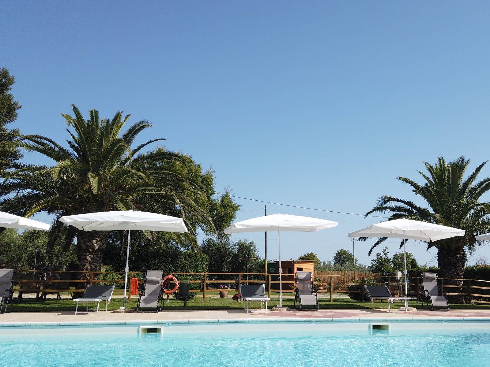 agriturismo con piscina a campiglia marittima