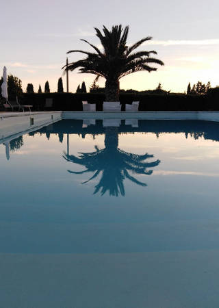 agriturismo con piscina a campiglia marittima